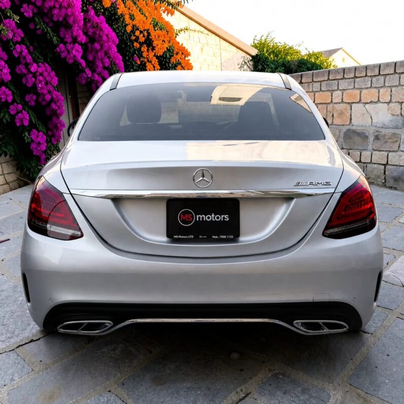 Mercedes Benz C220 AMG