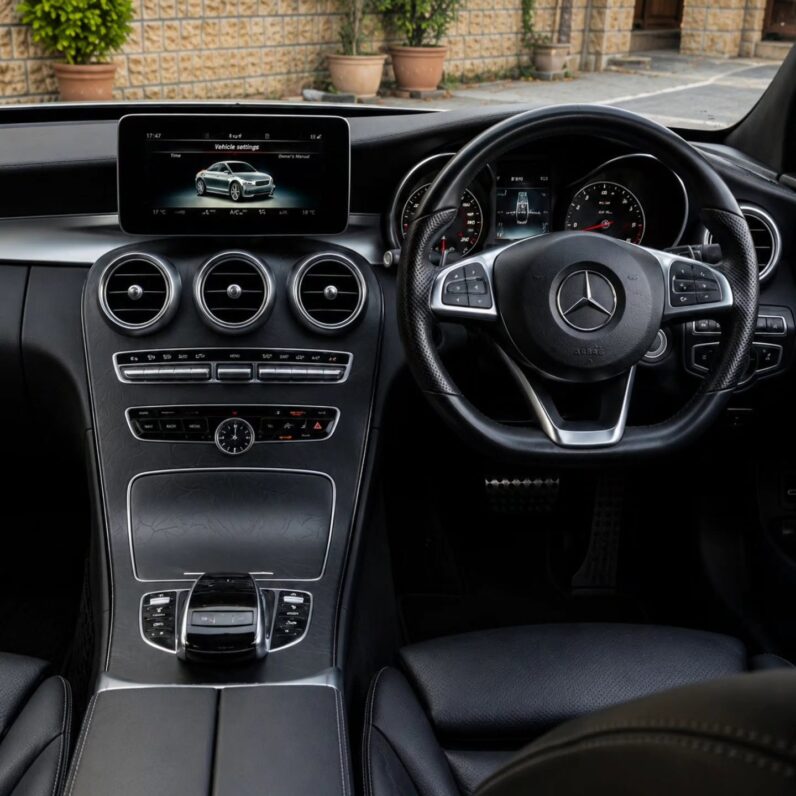 Mercedes Benz C220 AMG