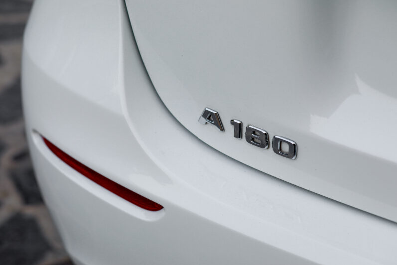 Mercedes Benz A180
