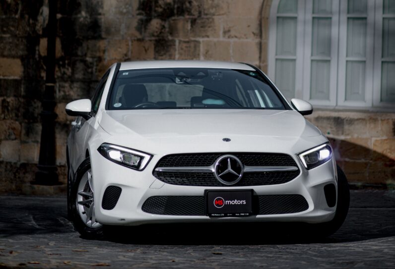 Mercedes Benz A180